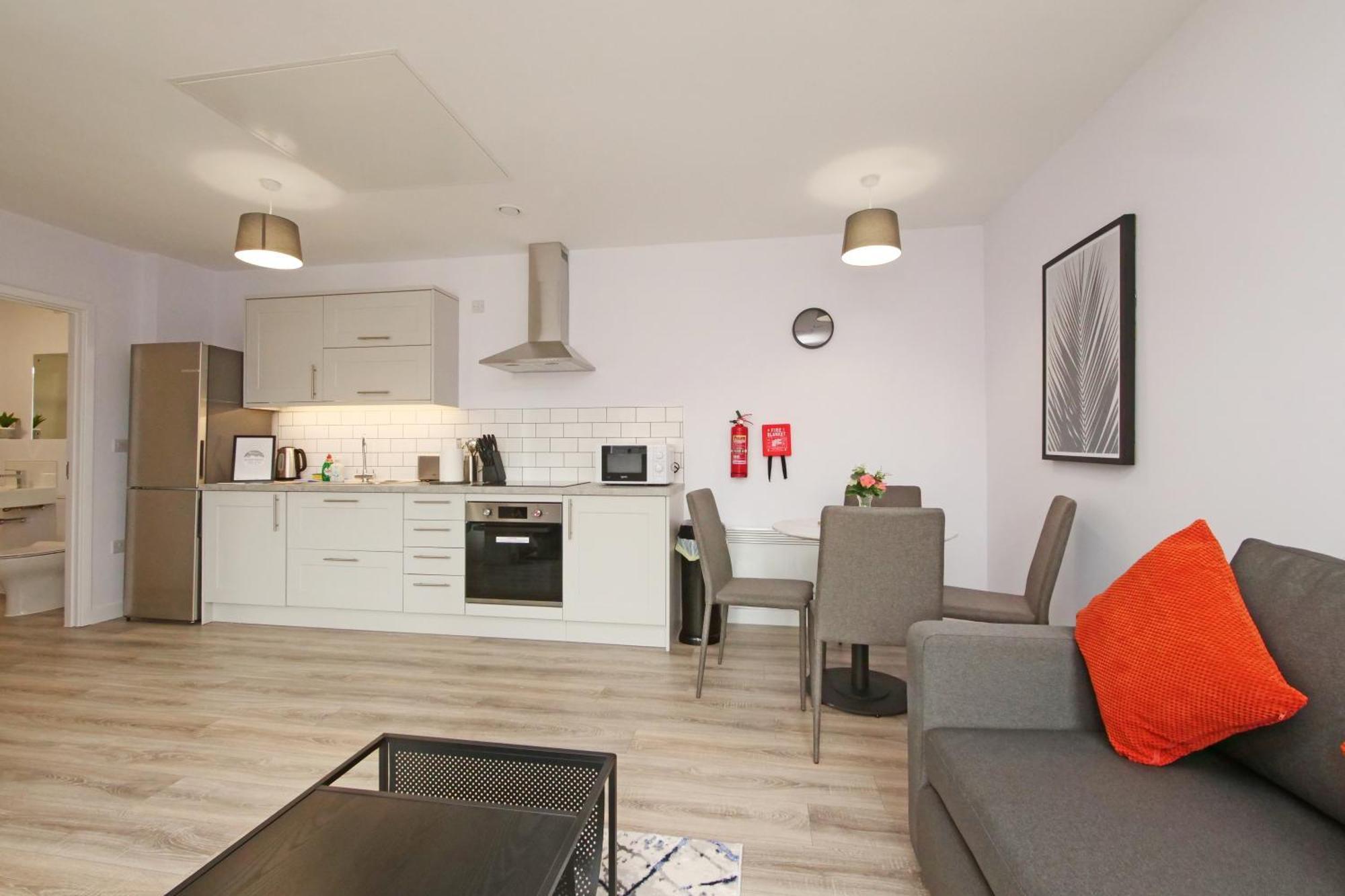 Apartment 46 Luna With Free Parking Йорк Екстер'єр фото