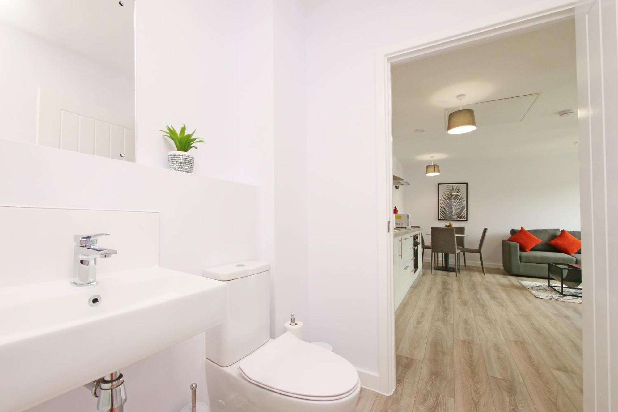 Apartment 46 Luna With Free Parking Йорк Екстер'єр фото